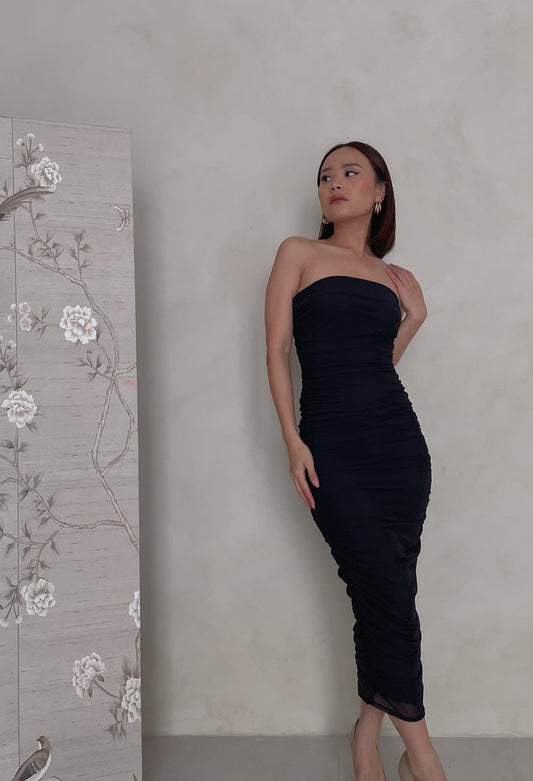 Giani dress in Black