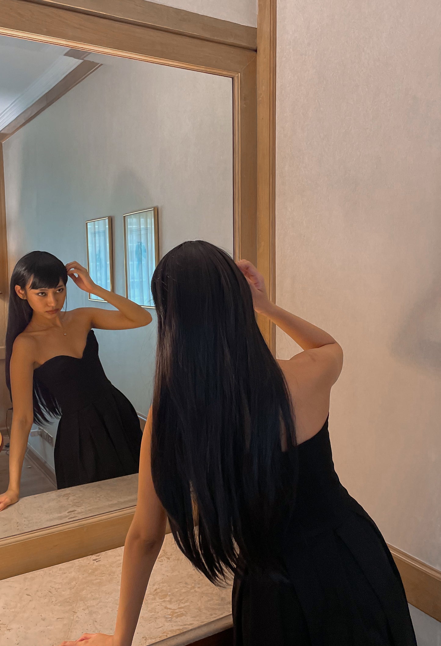 Supermodel Flare Dress in Black